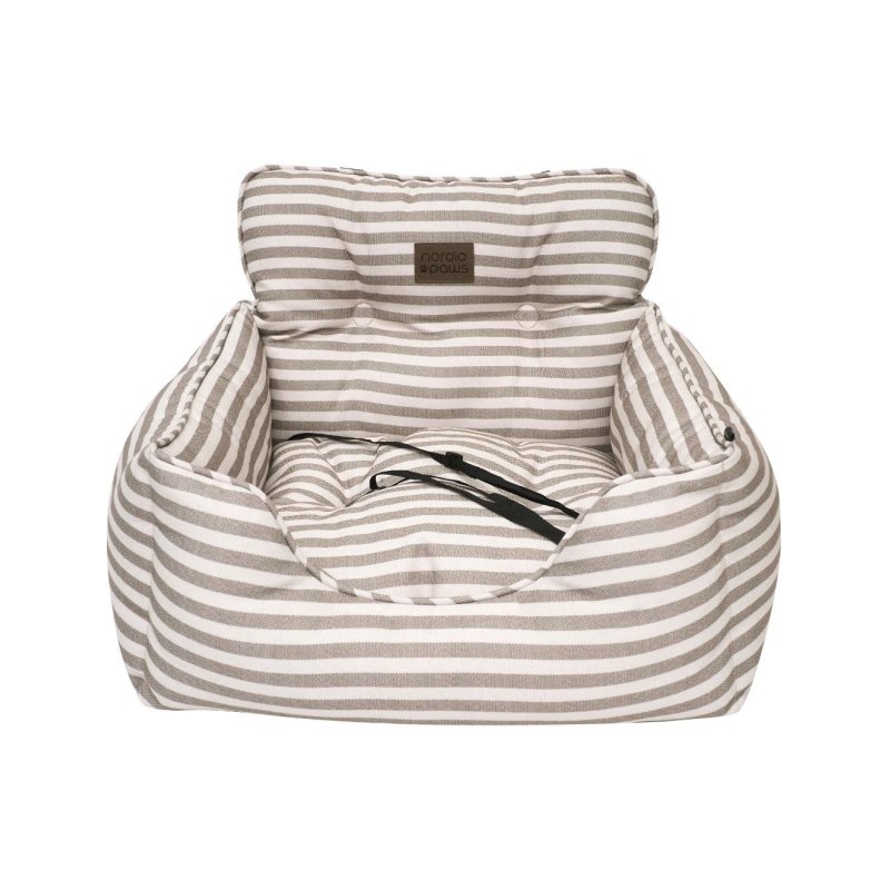 Nordic Paws - Cozy Bailey Carseat pillow - 53 x 50 35 cm.