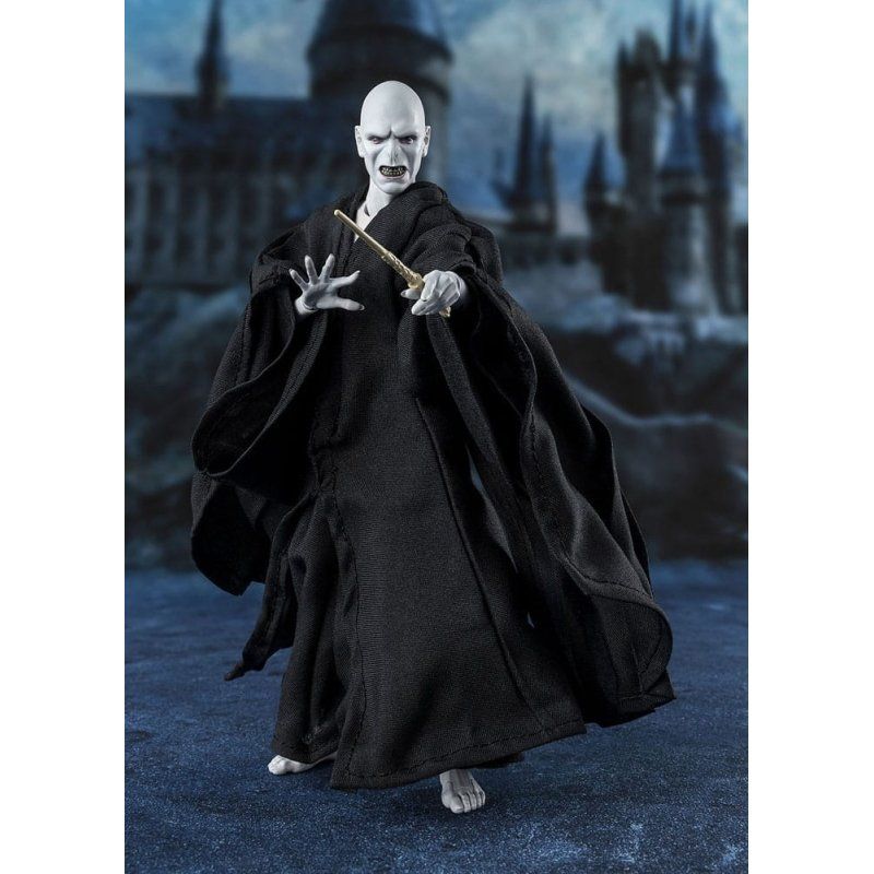 Harry Potter et la Coupe de feu figurine S.H. Figuarts Lord Voldemort 15 cm