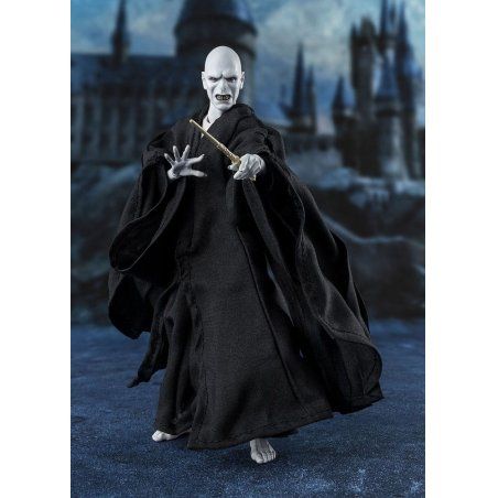 Harry Potter et la Coupe de feu figurine S.H. Figuarts Lord Voldemort 15 cm