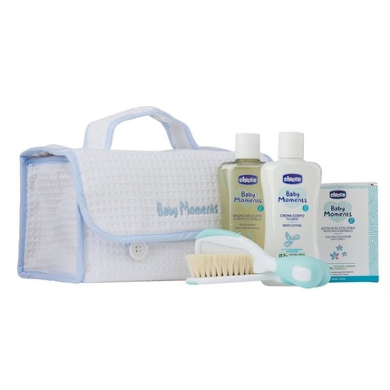 Chicco Baby Moments Pink Set - Bath Liquid 200ml, Perfume Water 100ml, Hair Brush, And Cosmetic Bag