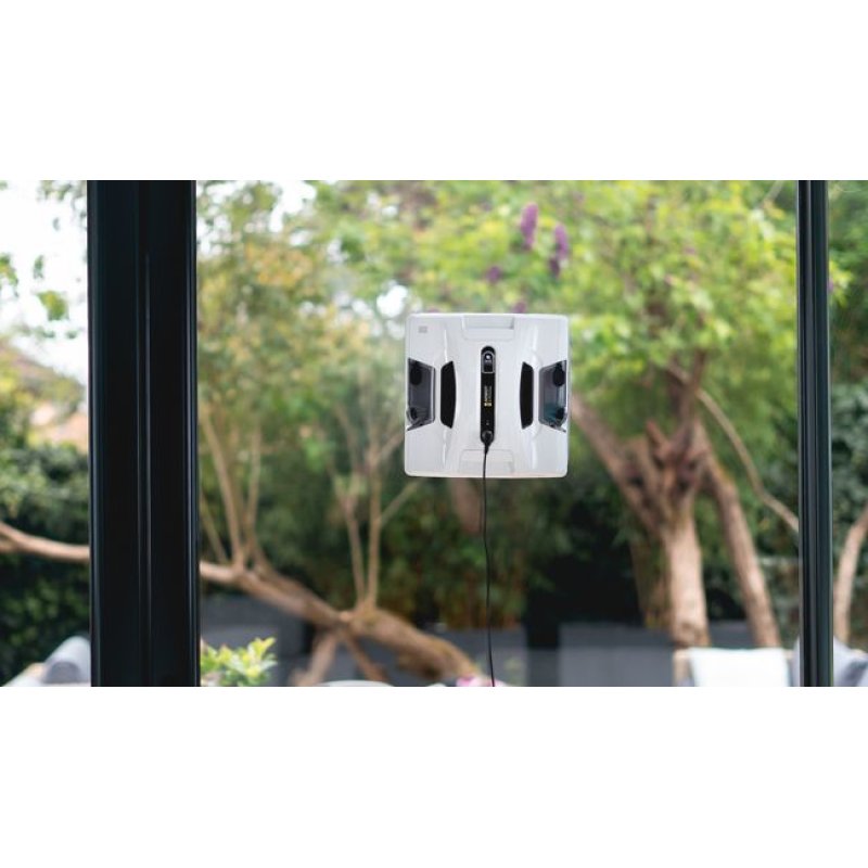 Hobot - 2S window cleaning robot - compact and lightweight