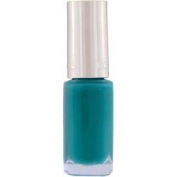 L'Oreal Paris Color Riche Le Vernis 244 Green Lol