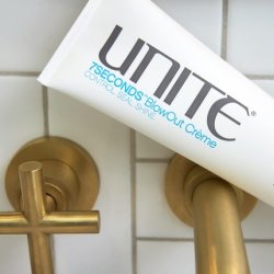 UNITE 7Seconds Blow Out Creme 207ml