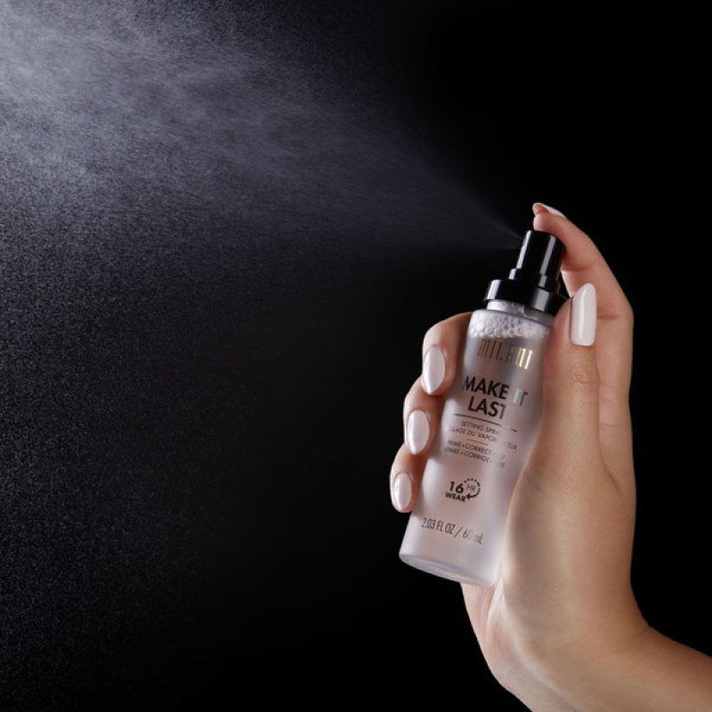 Milani Cosmetics Make It Last Setting Spray Prime Correct Set Spray fixateur de maquillage 60 ml