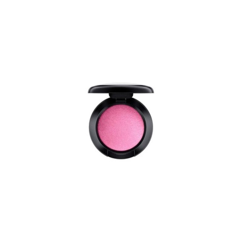 MAC Cherry Topped Eyeshadow