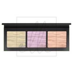 Mac Extra Dimension Skinfinish Trio: Among The Stars - A Trio Of Highlighters For A Radiant Glow