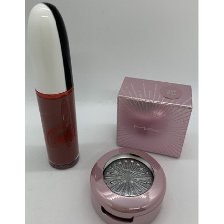 MAC Holiday Colour Frosted Silver Bells and Disney Cruella Liquid Lipstick