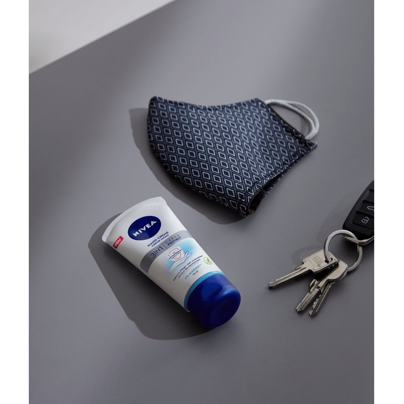 Nivea 3in1 Care Protect 75ml Tub