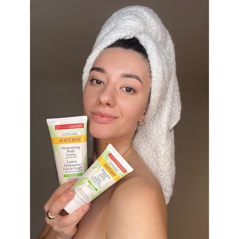 Burt's Bees Burt’s Bees Sensitive Healing Hand Cream 18/2.5oz Uni