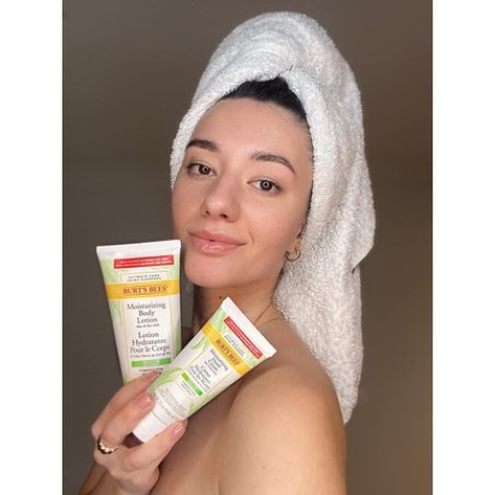 Burt's Bees Burt’s Bees Sensitive Healing Hand Cream 18/2.5oz Uni