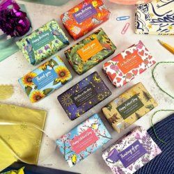 The English Soap Company Thinking Of You English Lavender Soap Bar 190g