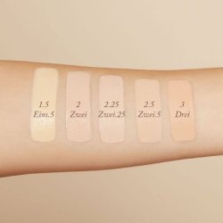 Monika Blunder Beauty Blunder Cover Foundation Concealer Shade 2.5