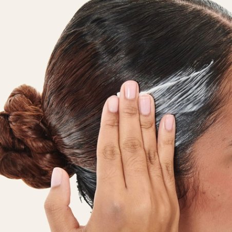 Carol's Daughter Goddess Strength Smooth and Shape Hair Balm