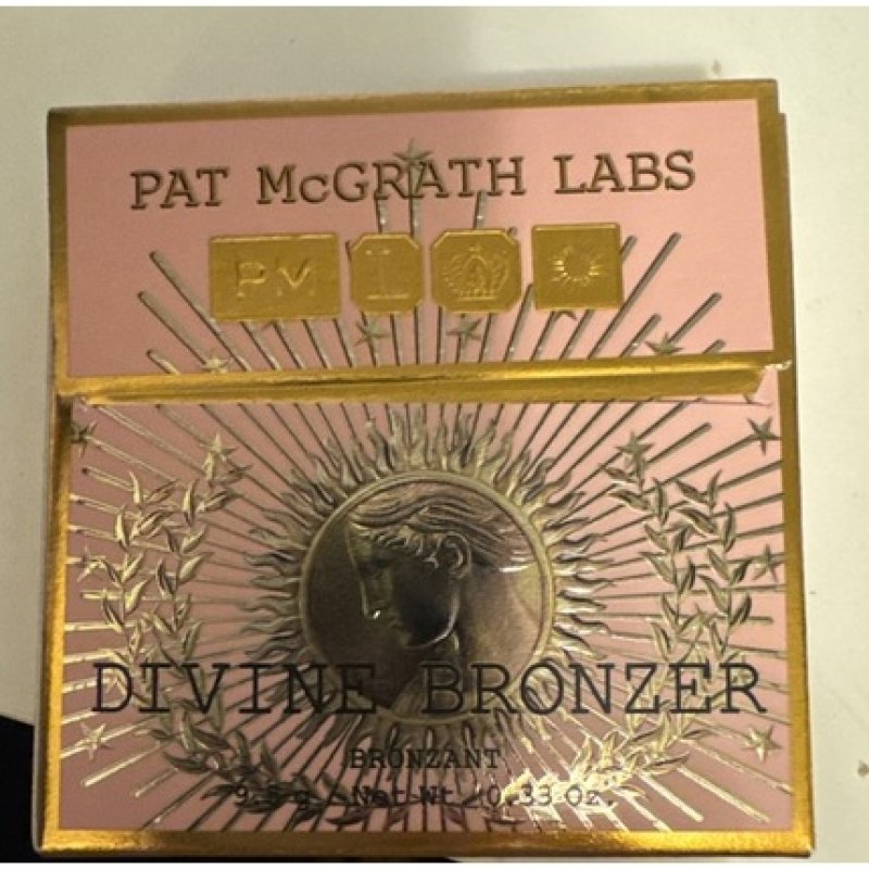 Pat McGrath Labs Skin Fetish Divine Powder Bronzer in Bronze Divinity 0.33oz