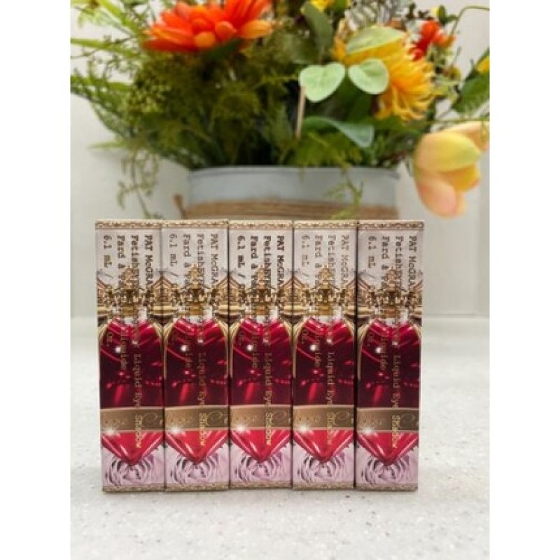 Pat McGrath Labs Fetisheye Longwear Liquid Eyeshadow