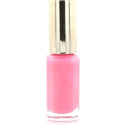 L'Oreal Paris Color Riche 209 Ingenuous Rose Nail Polish