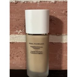 Laura Mercier True Flawless Weightless Perfecting Foundation 3N1 BUFF