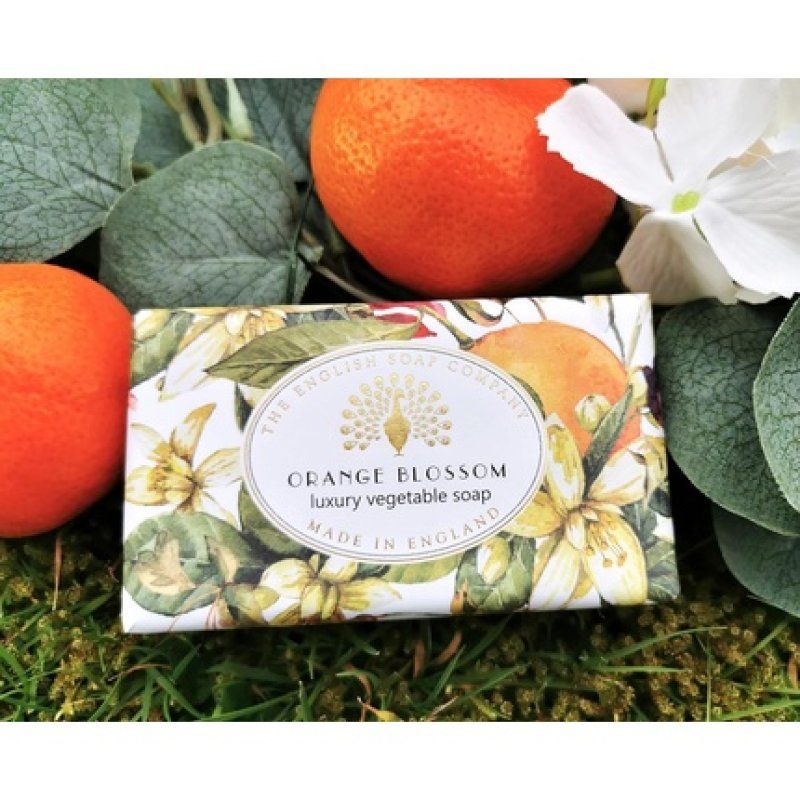 The English Soap Company Vintage Wrapped Soap Bar Orange Shea Butter Moisturising for Face and Body 190g