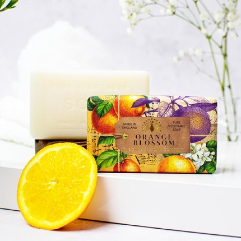 The English Soap Company Anniversary Wrapped Soap Bar Orange Shea Butter Moisturising for Face and Body 190g