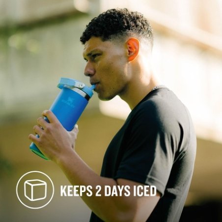 Stanley Iceflow Flip Straw Water Bottle 0.88L - Keeps Cold for 12 Hours