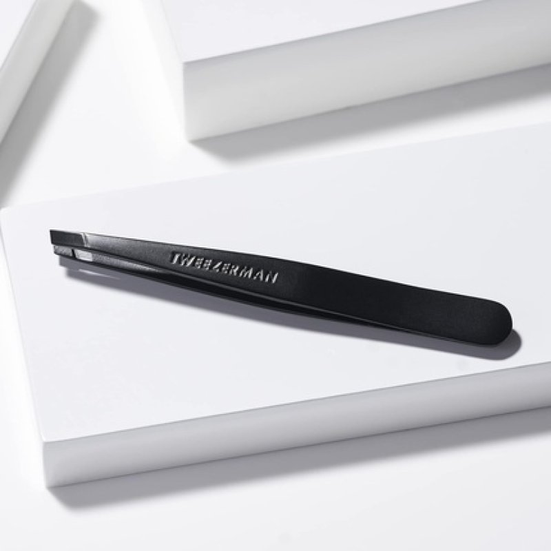 Tweezerman Black Matte Slant Tweezer