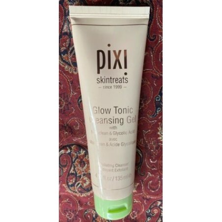 Pixi Skintreats Glow Tonic Cleansing Gel Exfoliating Cleanser with Glycolic Acid