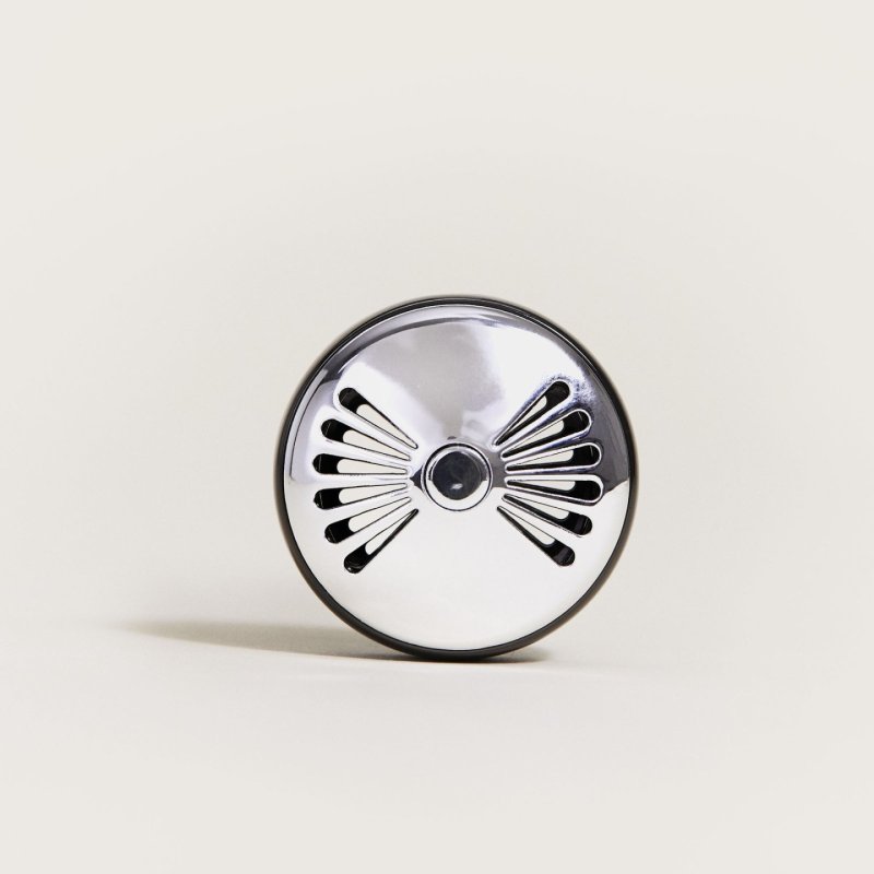 MAISON BERGER Adjustable Refillable Car Air Freshener Vent Clip Diffuser Set 1.75" Diameter x 1.25" Depth Made in