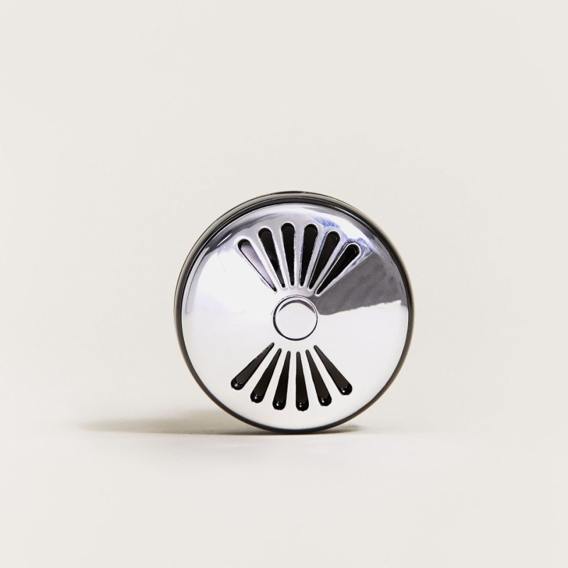 MAISON BERGER Adjustable Refillable Car Air Freshener Vent Clip Diffuser Set 1.75" Diameter x 1.25" Depth Made in