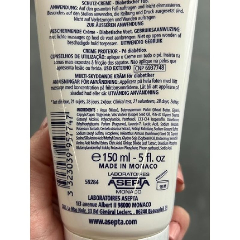 Akildia Diabetic Multi-Protective Foot Cream Large Tube 108ml