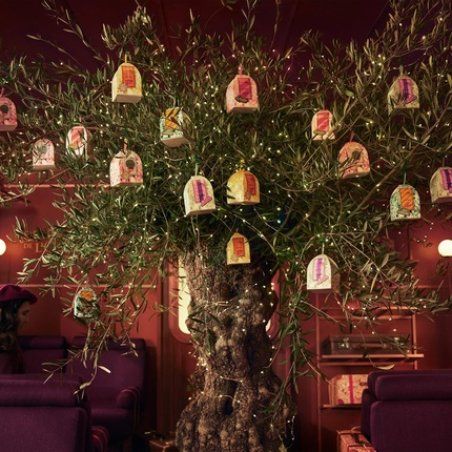 L'Occitane Invigorating Verbena Stocking Filler Zesty Citrus Scent Vegan