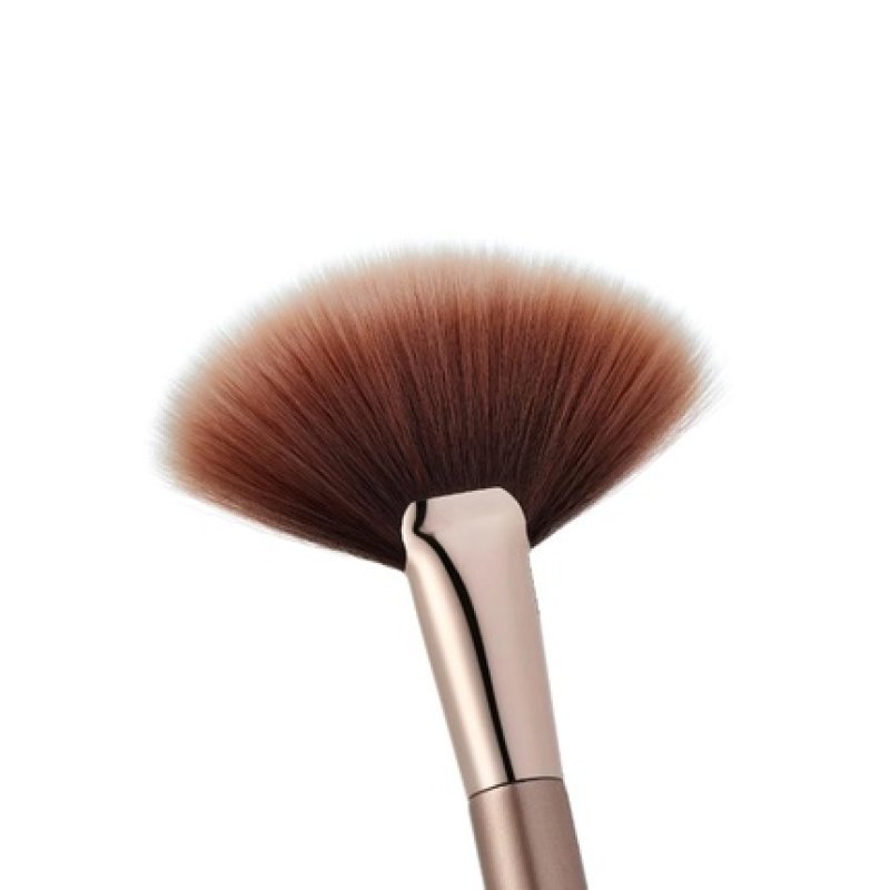 Profusion Cosmetics Magnetix Fan Brush