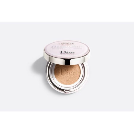 Dior Capture Totale Dreamskin Moist & Perfect Cushion Spf50 Nr.10 15 g