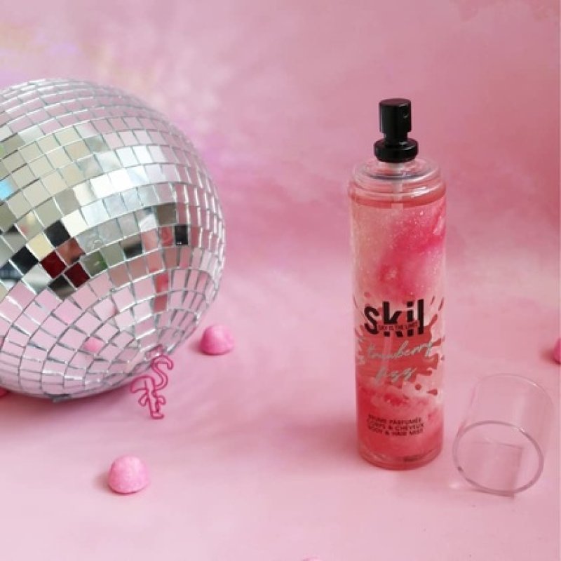 SKIL Strawberry Fizz Milky Way Collection Fragrance Mist 250ml
