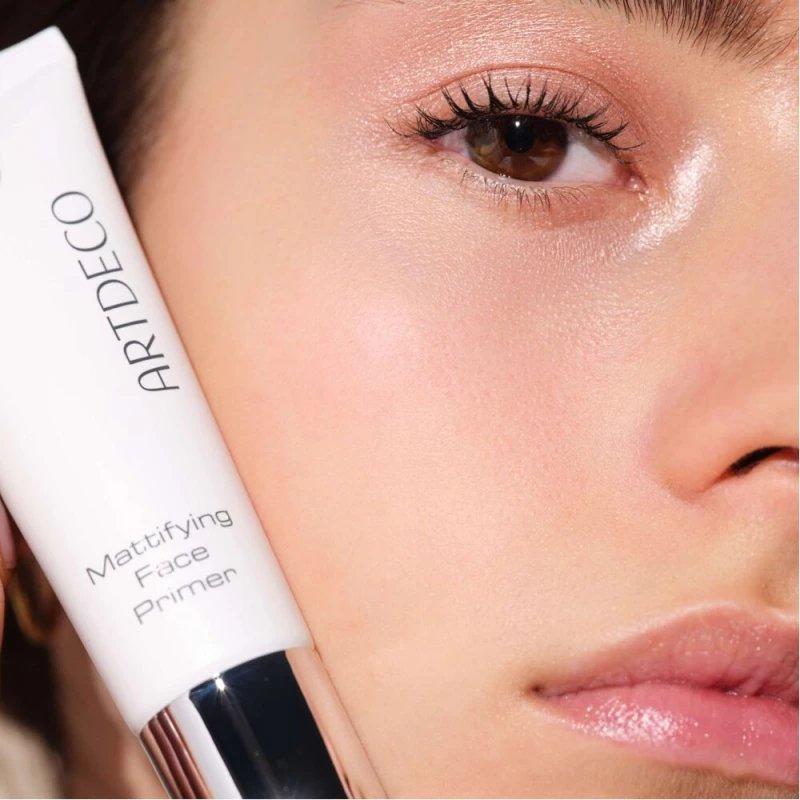 ARTDECO Mattifying Face Primer Pore Refining and Mattifying Primer 25ml