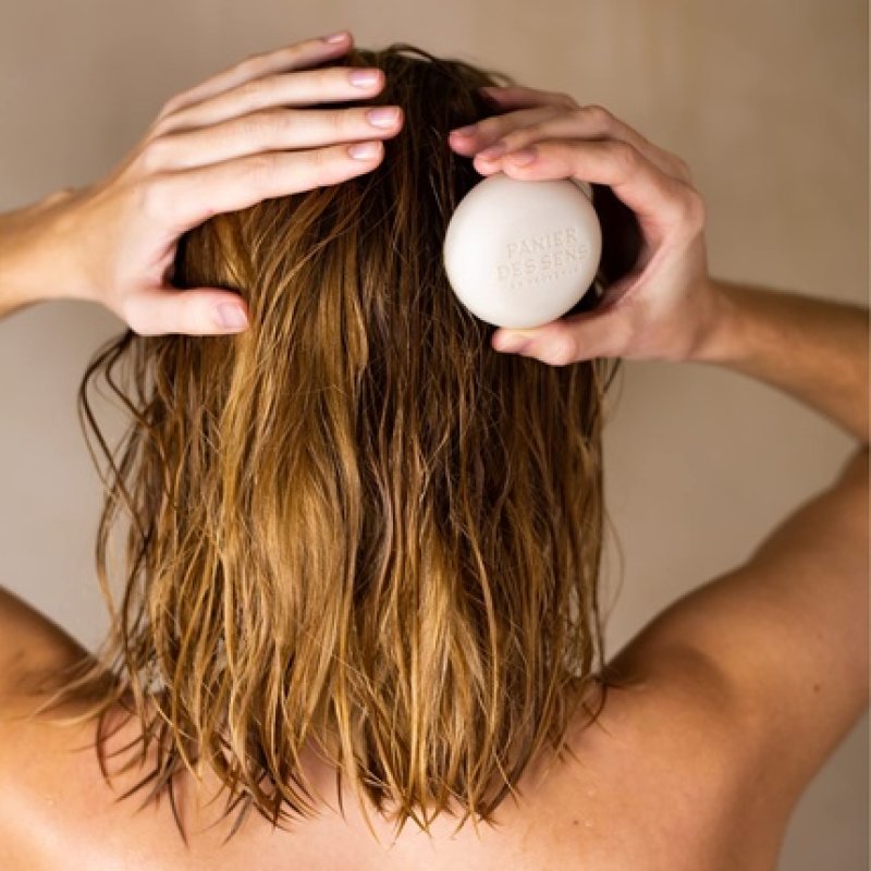 Panier des Sens Festive Shampoo for Normal Hair