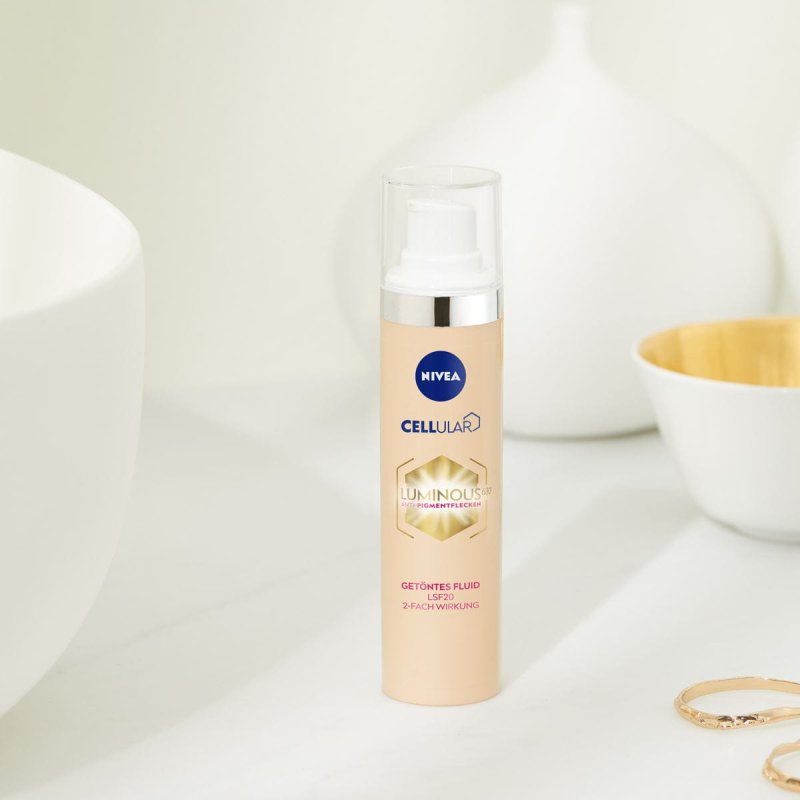 Nivea Cellular Luminous 630 Anti-Pigment Spot Tinted Fluid SPF 20