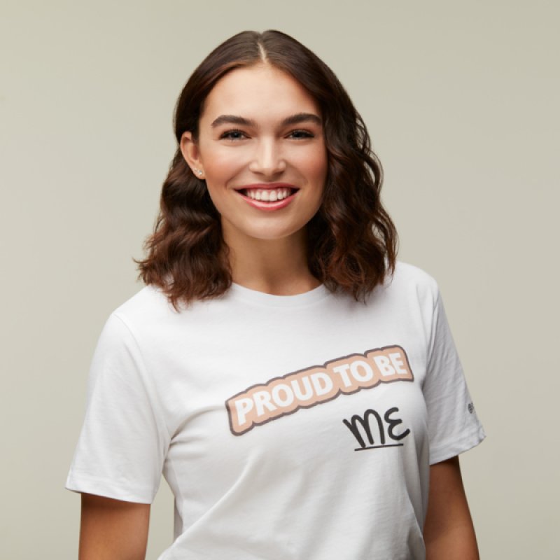 Essence Pretty Natural 050 Neutral Champagne 30ml