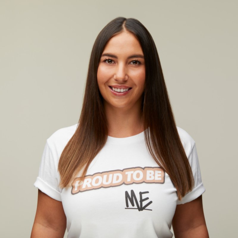 Essence Pretty Natural 190 Neutral Sandstone 30ml