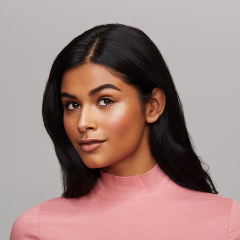 essence The Highlighter Mesmerizing Gold Radiant Vegan 9g 01