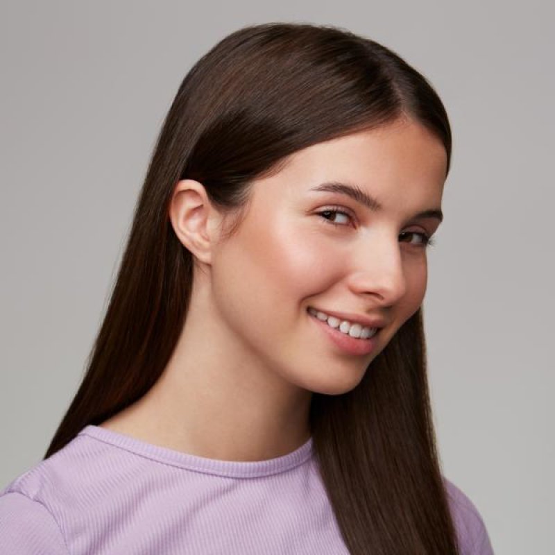 Essence 928816 Soin éclaircissant visage 9 g 01 mesmerizing