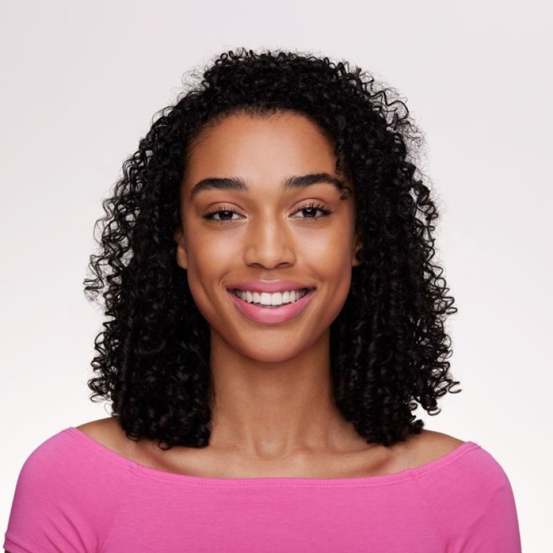 essence THIS IS ME. Lipstick Nr. 25 Lovely Pink Matte Vegan Oil-Free Alcohol-Free 3.5g