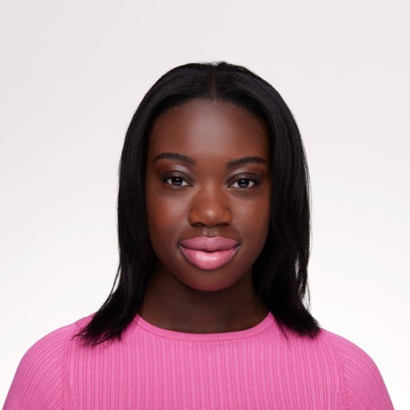 essence THIS IS ME. Lipstick Nr. 25 Lovely Pink Matte Vegan Oil-Free Alcohol-Free 3.5g