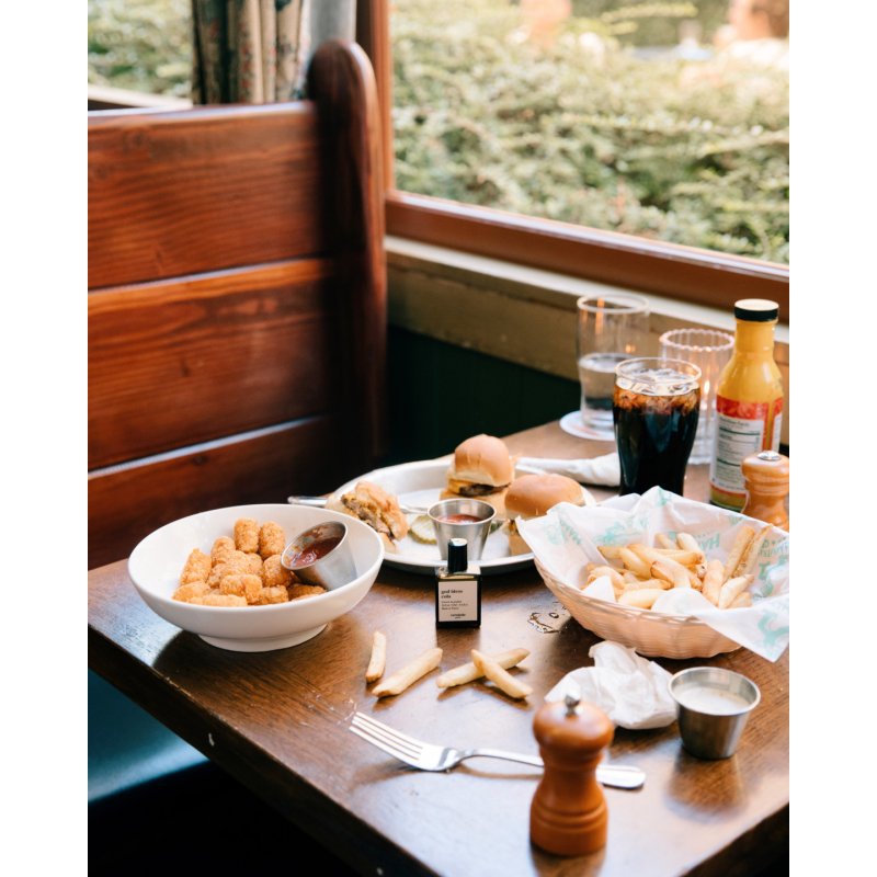 Versatile Paris God Bless Cola Extrait De Parfum 15ml