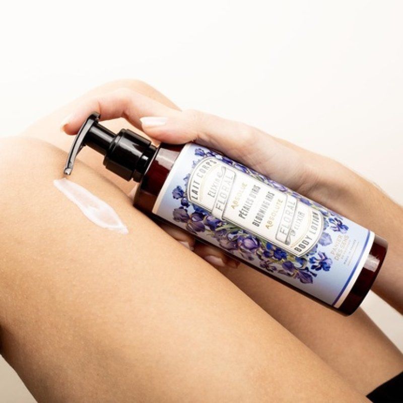 Panier des Sens Blooming Iris Body Lotion with Olive Oil & Shea Butter 97% Natural Ingredients 250ml