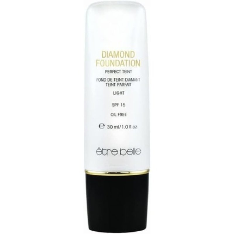 Diamond Foundation Light SPF 15