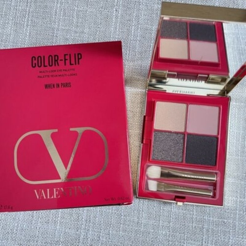 Valentino Color-Flip Multi-Look Eye Palette 0.62 Oz - When In Paris