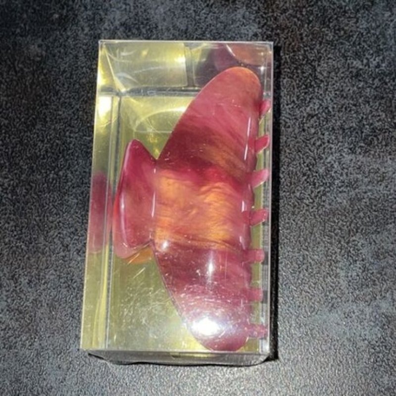 Catrice Beautiful You Hair Clip C01 Happy To Impress