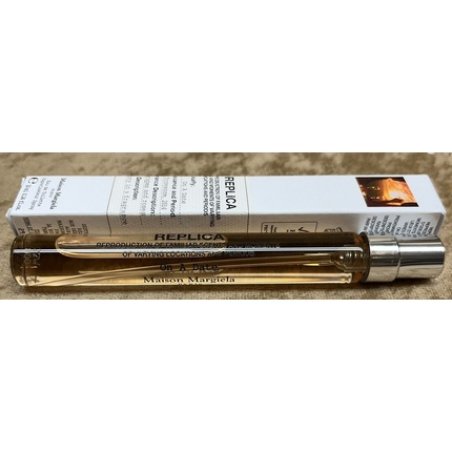 Maison Margiela Replica On A Date Eau De Toilette Spray 0.34 fl oz 10 ml