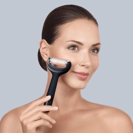 Geske Smartappguided Microneedle Face & Body Roller 8 in 1