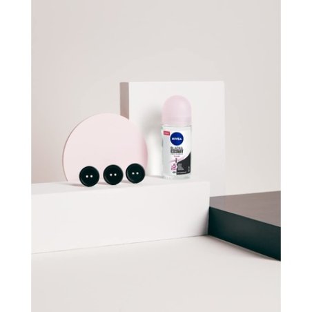 NIVEA Black & White Invisible Original Roll-on Antiperspirant 50ml